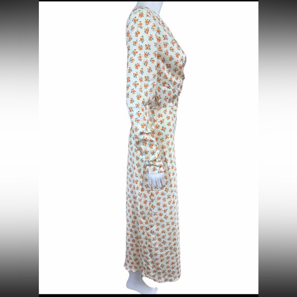 C/MEO COLLECTIVE Cream Ditzy Floral Pattern MOLTEN Dress - Picture 2 of 9